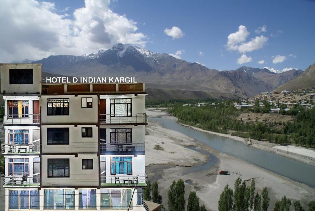 Hotel D Indian 카르길 외부 사진